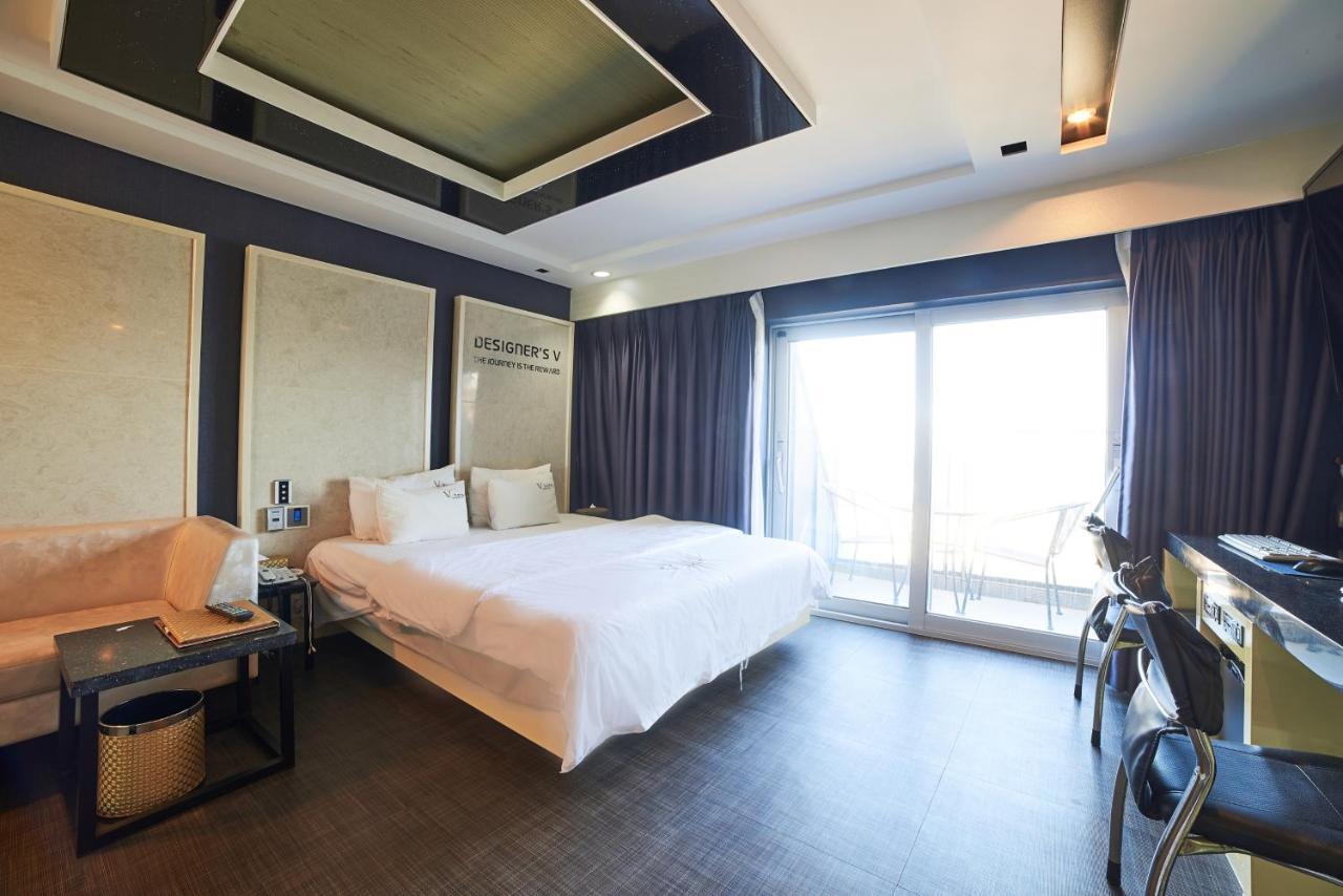 Busan Premium V Hotel Buitenkant foto