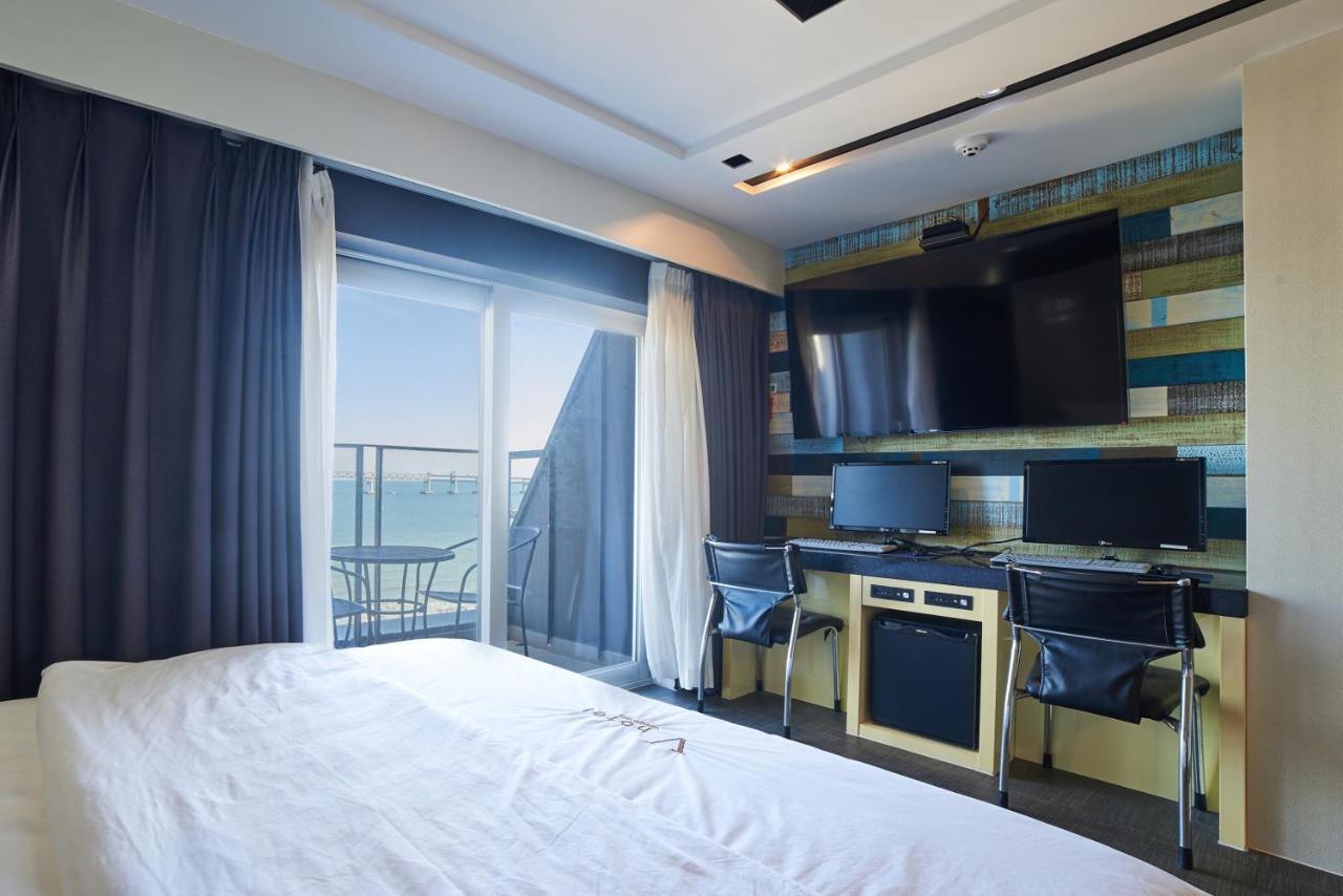 Busan Premium V Hotel Buitenkant foto