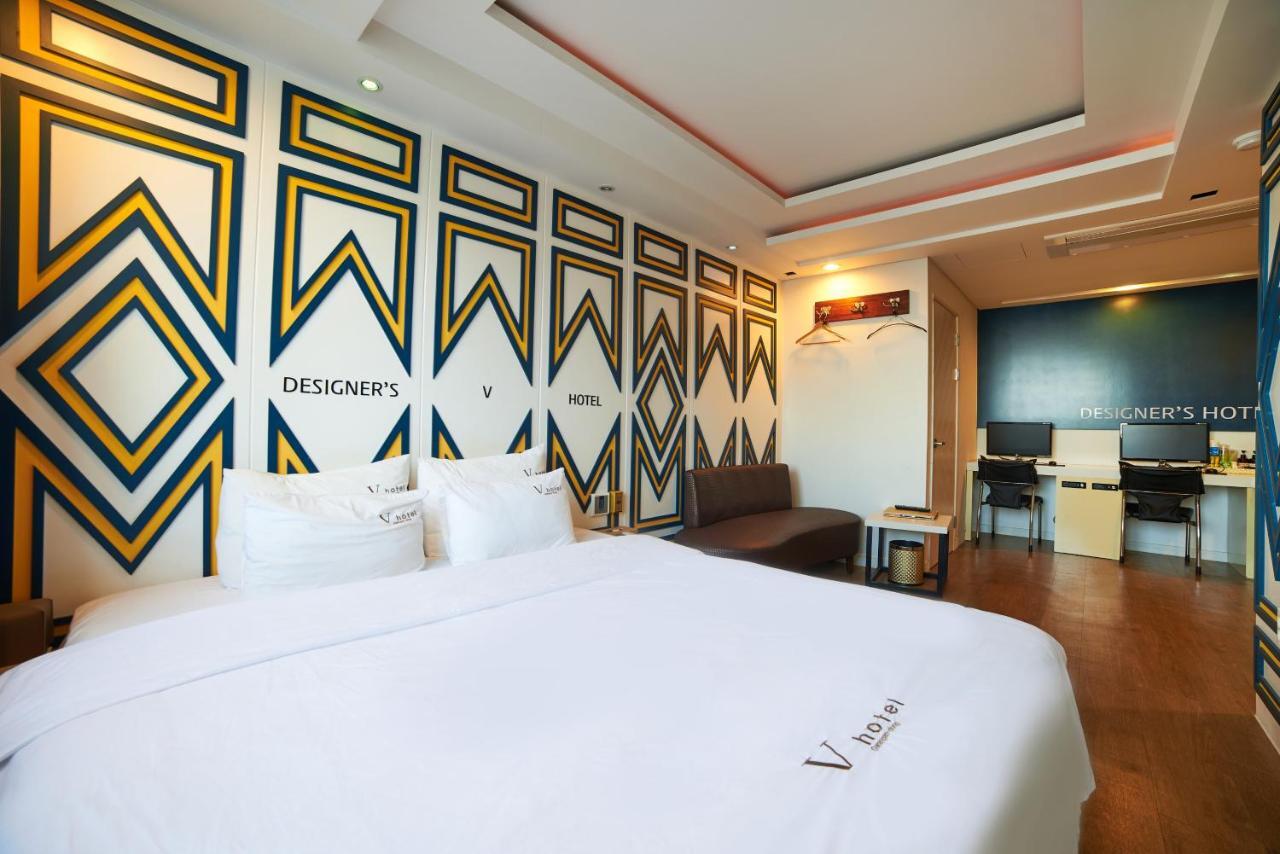 Busan Premium V Hotel Buitenkant foto