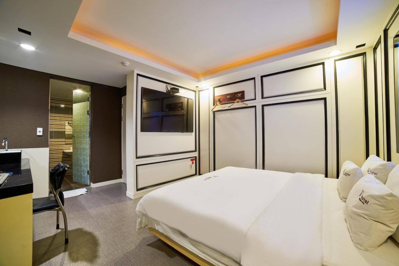 Busan Premium V Hotel Buitenkant foto