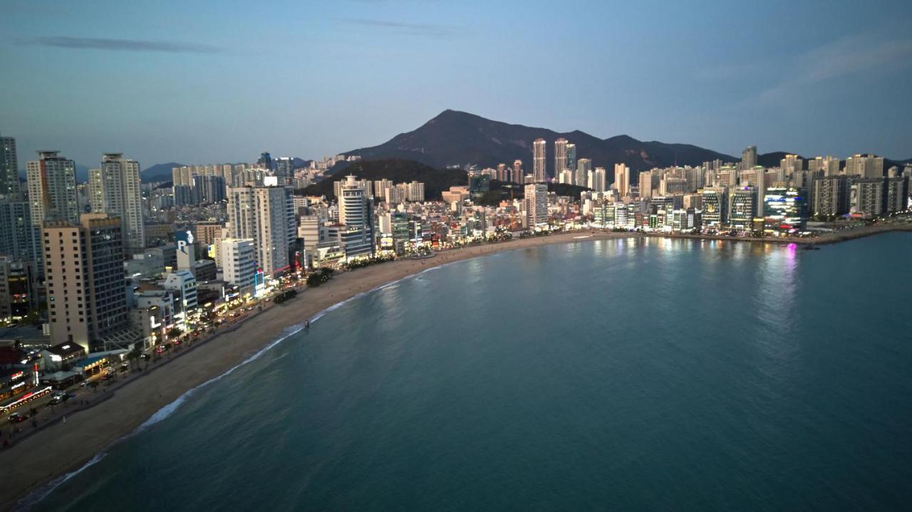 Busan Premium V Hotel Buitenkant foto