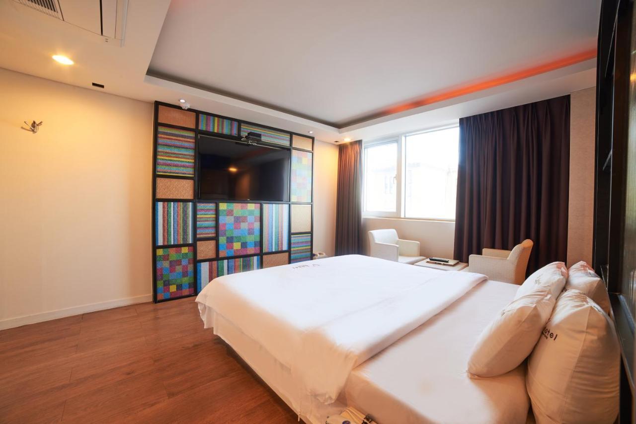 Busan Premium V Hotel Buitenkant foto