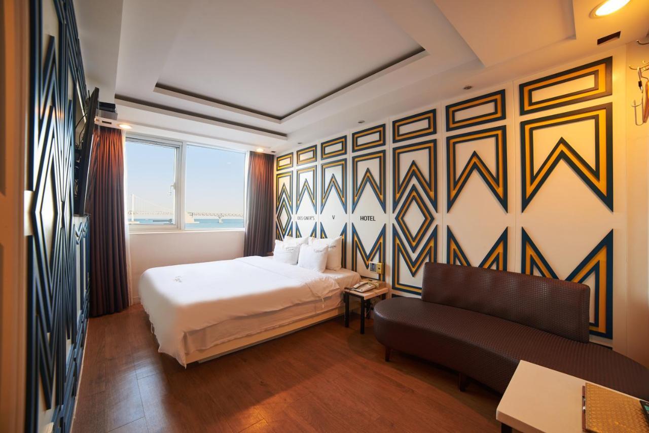 Busan Premium V Hotel Buitenkant foto